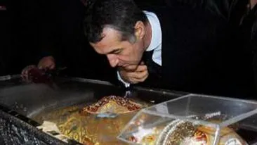 Gigi Becali a rupt tacerea si a dat din casa! Finantatorul Stelei spune ca a facut 30 de milioane de euro in puscarie