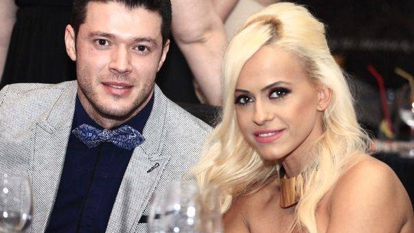 VICTOR SLAV rămâne încă ”legat” de ANDA ADAM! I-a făcut un cadou de zeci de mii de euro, însă...