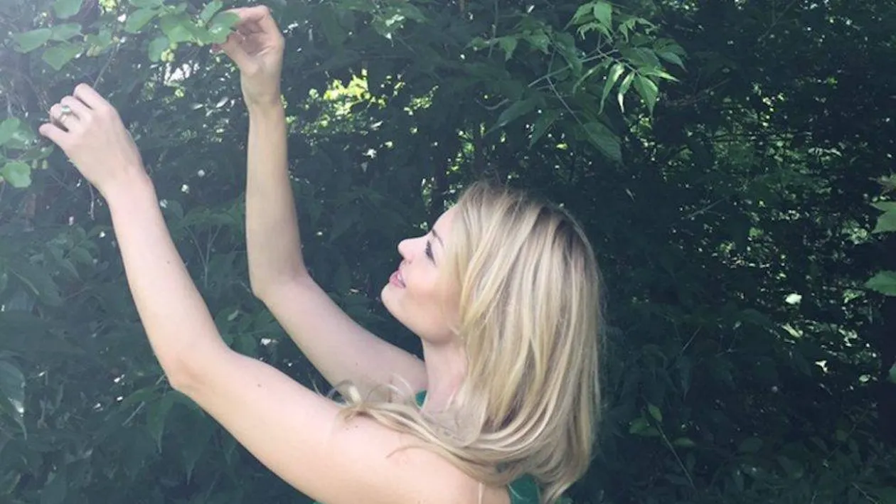 VALENTINA PELINEL e mai activă ca niciodată de când a devenit mămică! Iată ce le-a arătat fanilor de pe Facebook