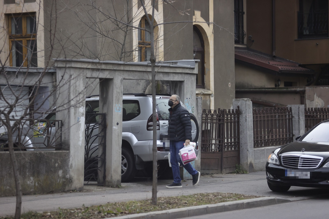 Alexandru Arșinel a fost vizitat de fiul lui, Bogdan, înainte să i se facă rău și să ajungă la spital