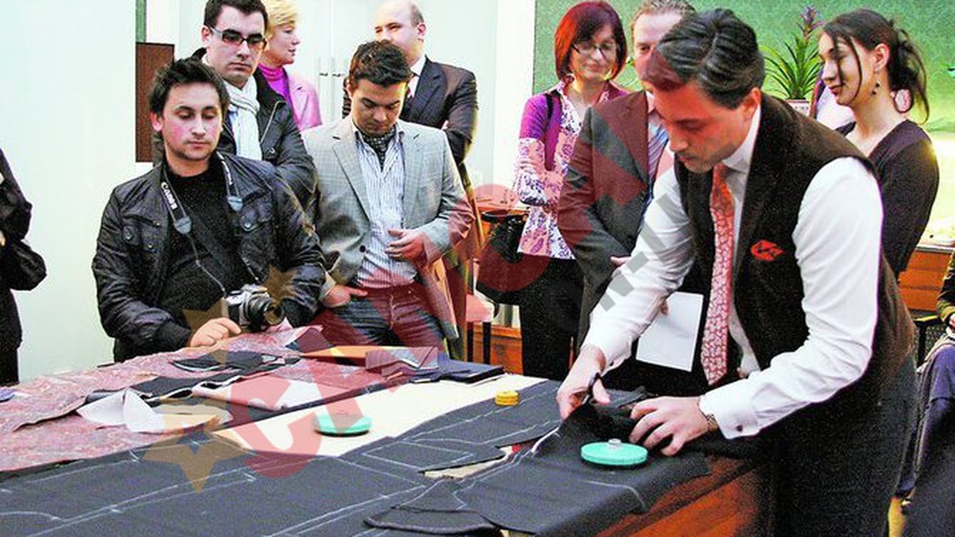 Printul Radu al Romaniei, imbracat de Alexandru Ciucu