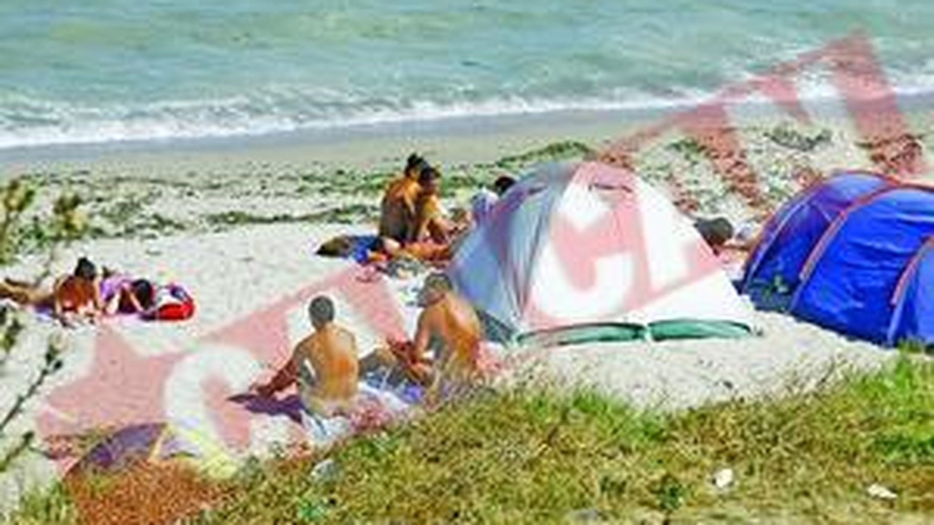 Televiziune online pentru nudisti