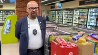 Ce a putut găsi Piedone într-un Carrefour din București. Cum sunt păcăliți clienții, de fapt