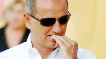 Lupu: L-am pacalit pe Copos!