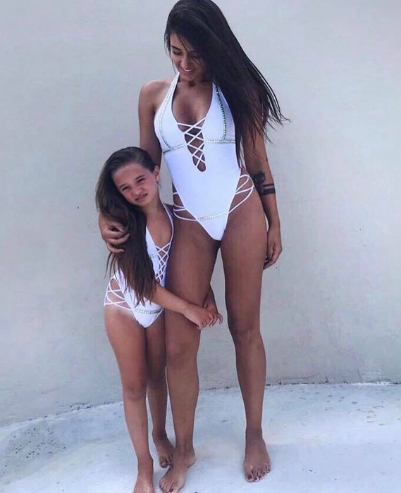 Cele mai sexy fotografii cu Antonia
