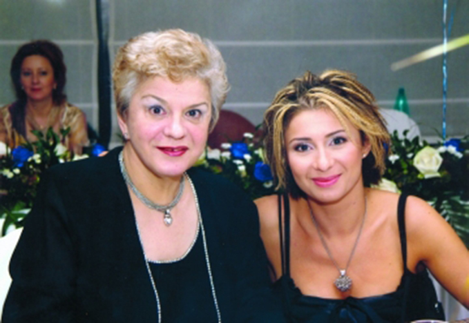 Ionela Prodan, de nerecunoscut într-o poză cu fiica ei! Ce reacţie a avut Denisa Nechifor când a văzut fotografia