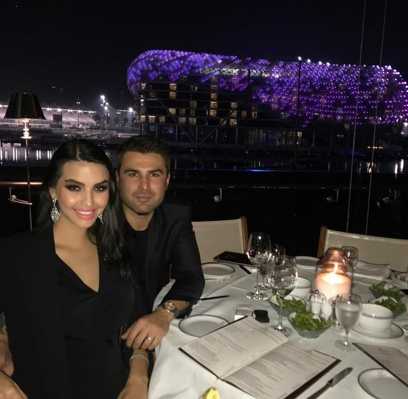 Adrian Mutu şi Sandra vor merge în faţa ofiţerului Stării Civile de Ziua Îndrăgostiţilor