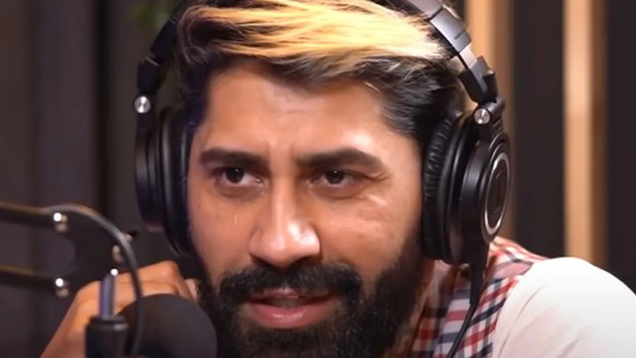 Connect-R a ”adoptat” trei băieți! ”Ei mă consideră un tată și eu, pe ei, copiii mei”