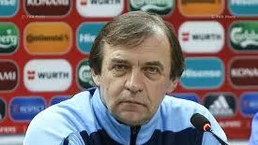 Kazacii sunt decişi să-i strice debutul pe banca naţionalei lui Contra 