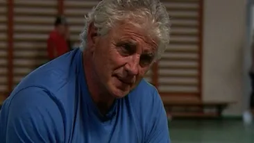 Lacrimi si durere la Cimitirul Bellu! Szobi Cseh, inmormantat cu onoruri militare. Rudele si prietenii l-au condus pe ultimul drum