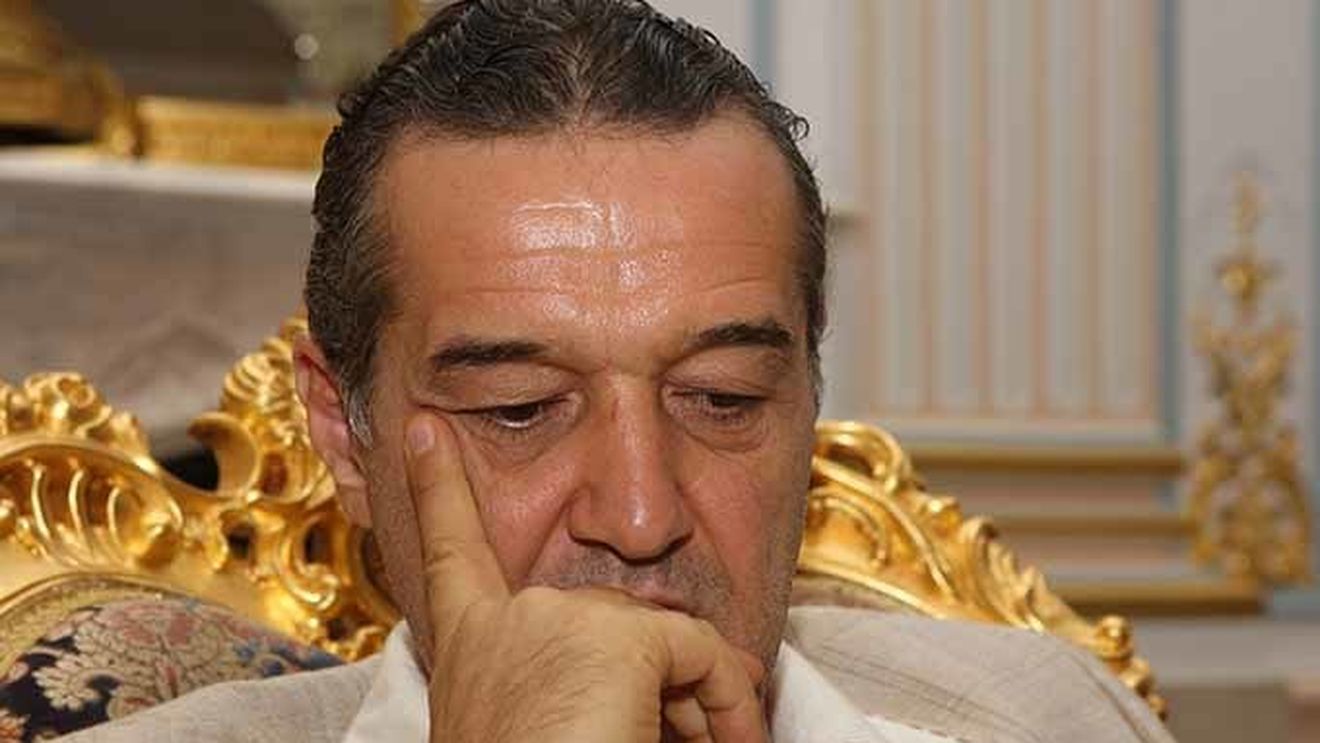 N-ai mai văzut aşa ceva până acum! Ce imagine de profil are GIGI BECALI pe WHATSAPP!