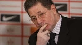 Jucătorii lui Dinamo desfiinţaţi de Cornel Dinu!
