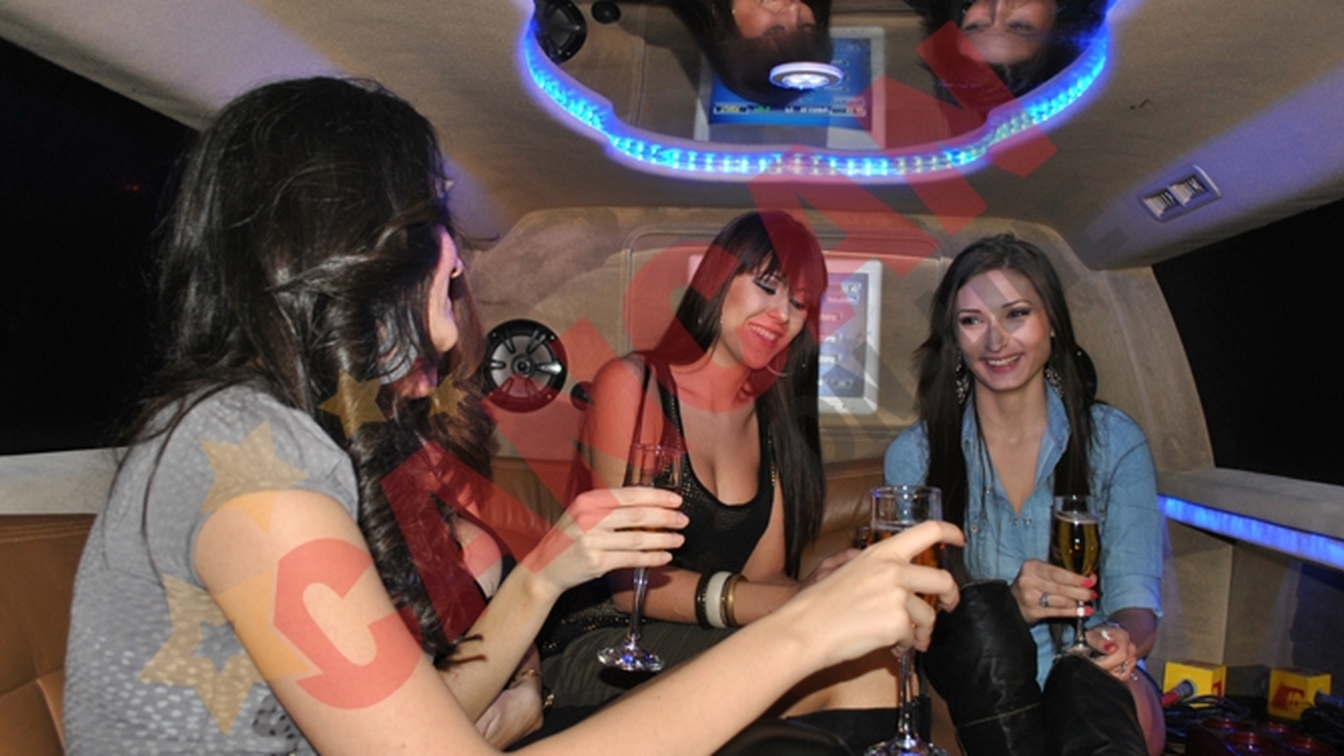 Uite cum petrec fetele de Dragobete in limuzina