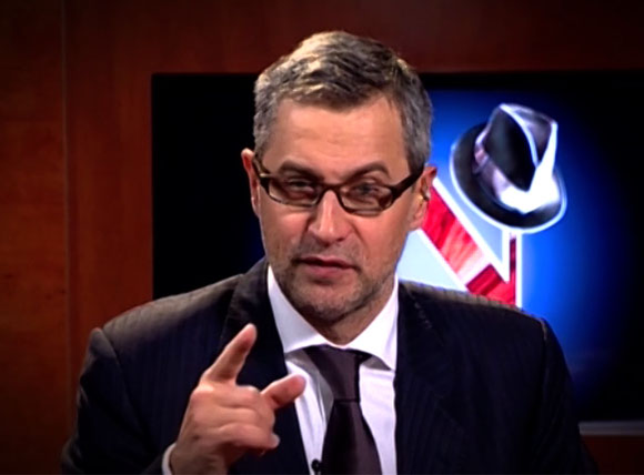 Radu Moraru, dat afară! Celebrul prezentator a făcut o criză de nervi când a aflat vestea