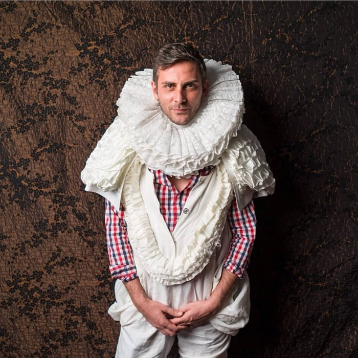 Ovidiu Buta: " E bine ca stilist să știi care sunt limitele vedetei" / (Sursa: Instagram)