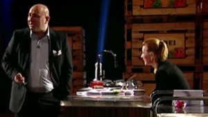 O concurentă de la Masterchef e îndrăgostită de Chef Scărlătescu! Vezi dacă a trecut de preselecţii!