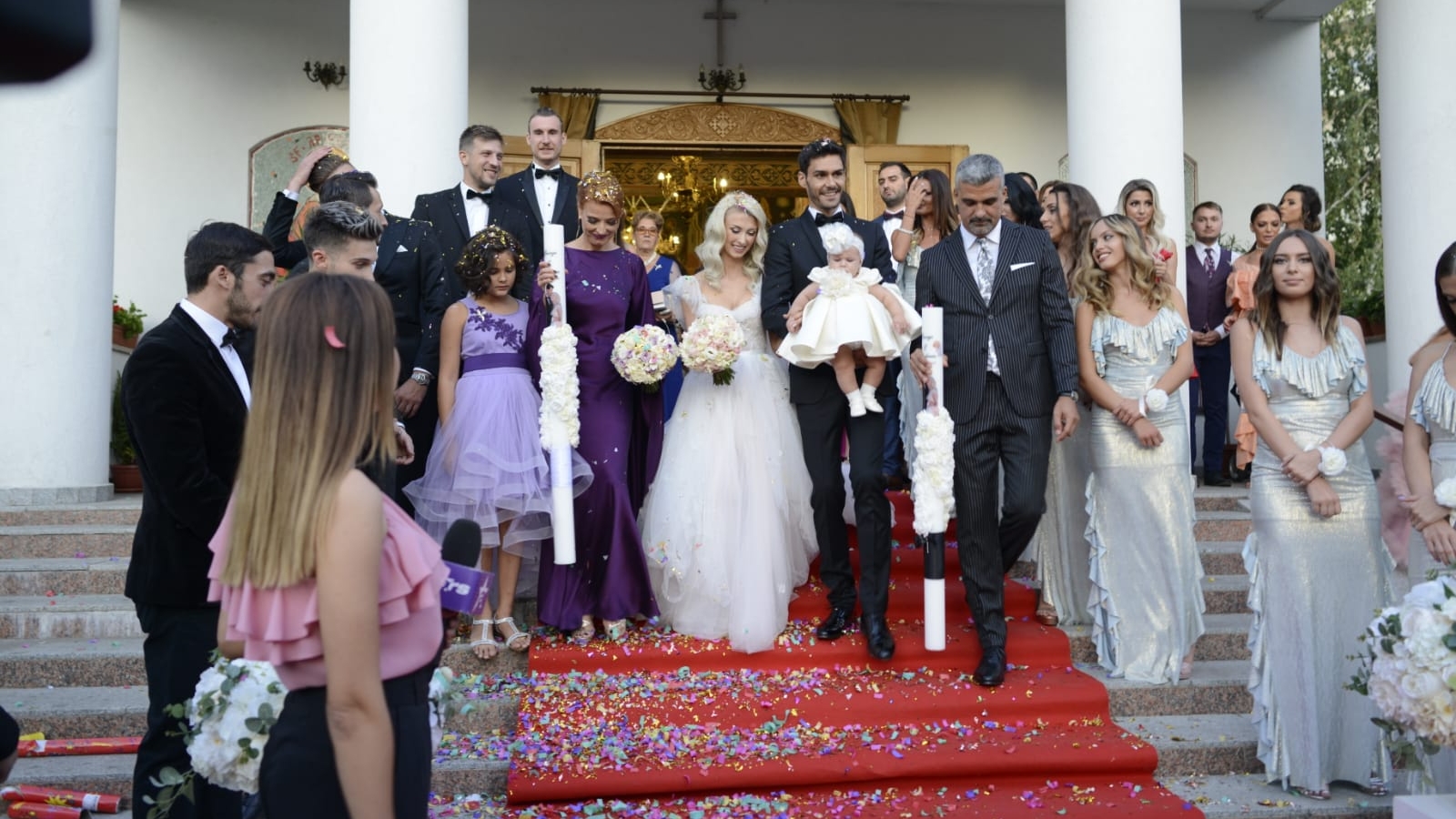 Andreea Bălan și George Burcea s-au cununat! Gafa făcută după nuntă a uneia dintre cele mai bune prietene ale artistei