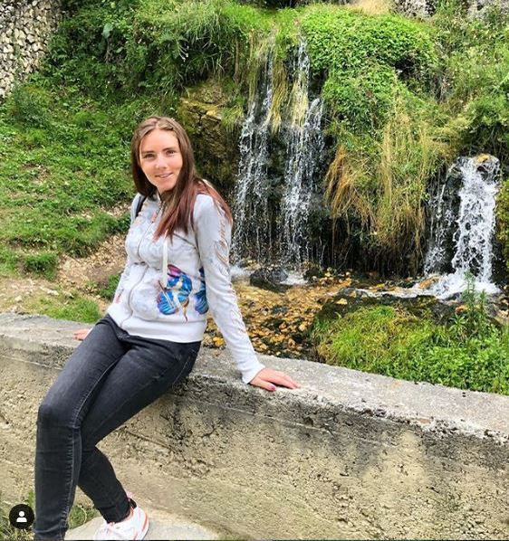 Măsuri fără precedent, după ce Vulpița și Viorel au fost infectați cu COVID-19. Cameramanii și șoferii trimiși în izolare