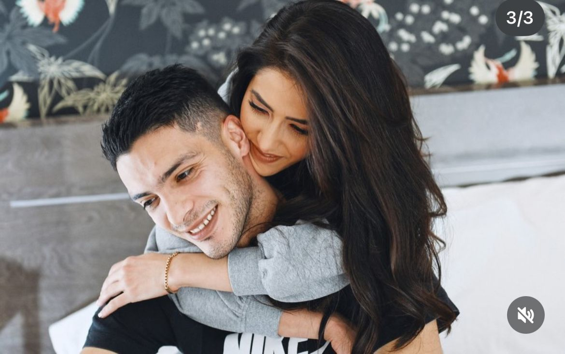 Raul Jimenez și Daniela Basso, o poveste discretă de iubire. Cine este logodnica fotbalistului