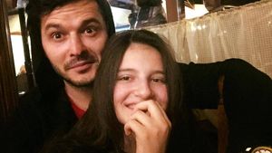 Cum o alintă Liviu Vârciu pe Carmina! Deşi fiica sa s-a transformat într-o adevărată domnişoară, artistul nu se poate abţine