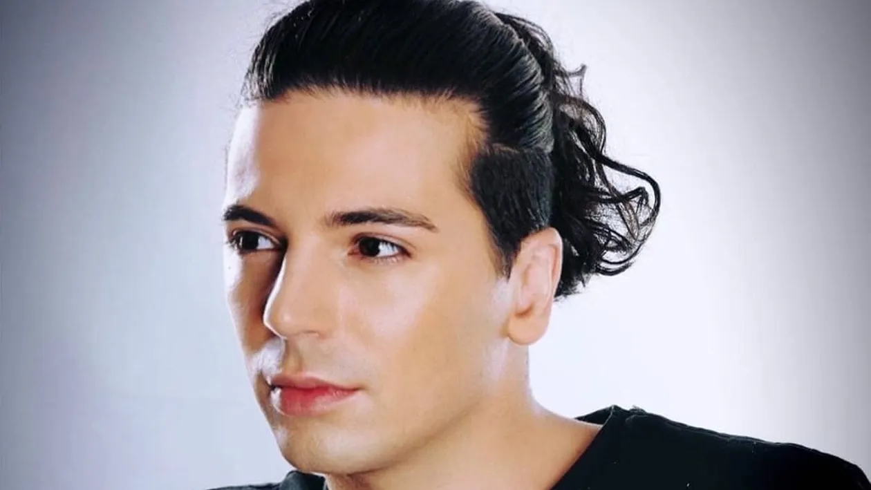 Ce a pățit un cântăreț din România în Mamaia! A vrut să se relaxeze, dar aproape a ajuns la spital. „Inadmisibil”