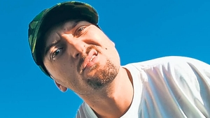 Cheloo recidiveaza “Esti un om de nimic!” Rapper-ul si-a umilit un fan in ultimul hal!