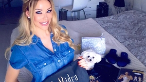 Bianca şi-a ieşit rău din fire şi a reacţionat violent! Ce a putut să-i răspundă unui fan care i-a insultat copilul!