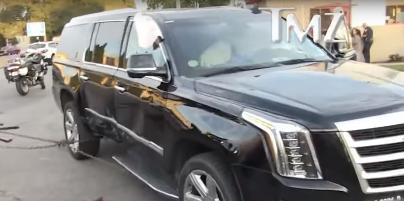 O actriță cunoscută, implicată într-un accident! Mașina ei s-a răsturnat, iar momentul impactului a fost filmat