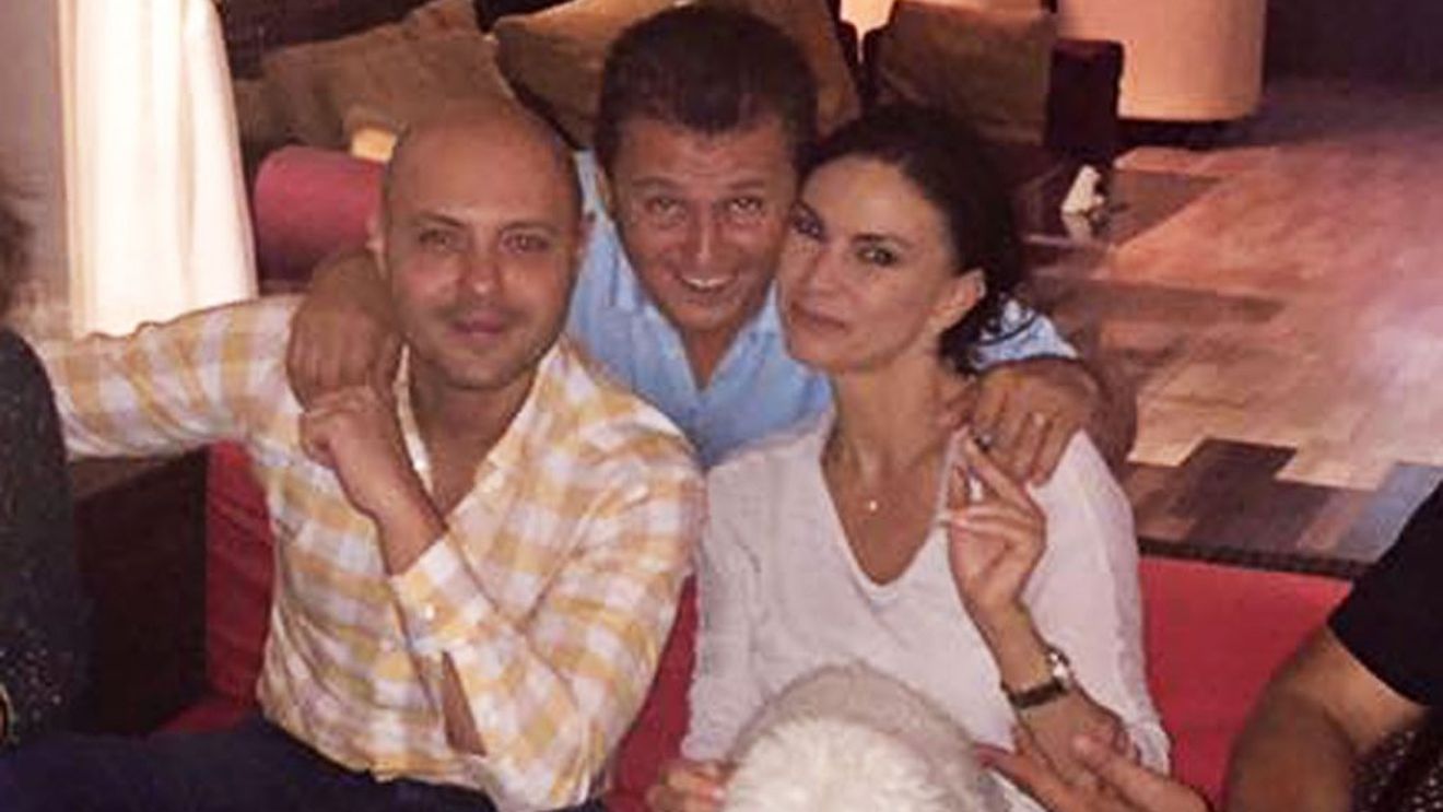 Ramona Bădescu e însărcinată la 50 de ani. Cine este, de fapt, tatăl copilului şi cum arată gravidă