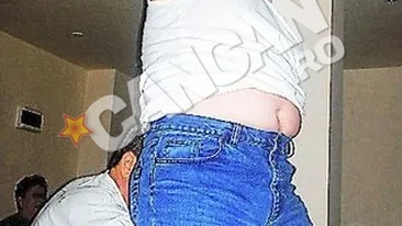 Un candidat la Primaria Giurgiu a facut striptease pentru alegatori! Nicolae Barbu, spectacol inedit la carciuma