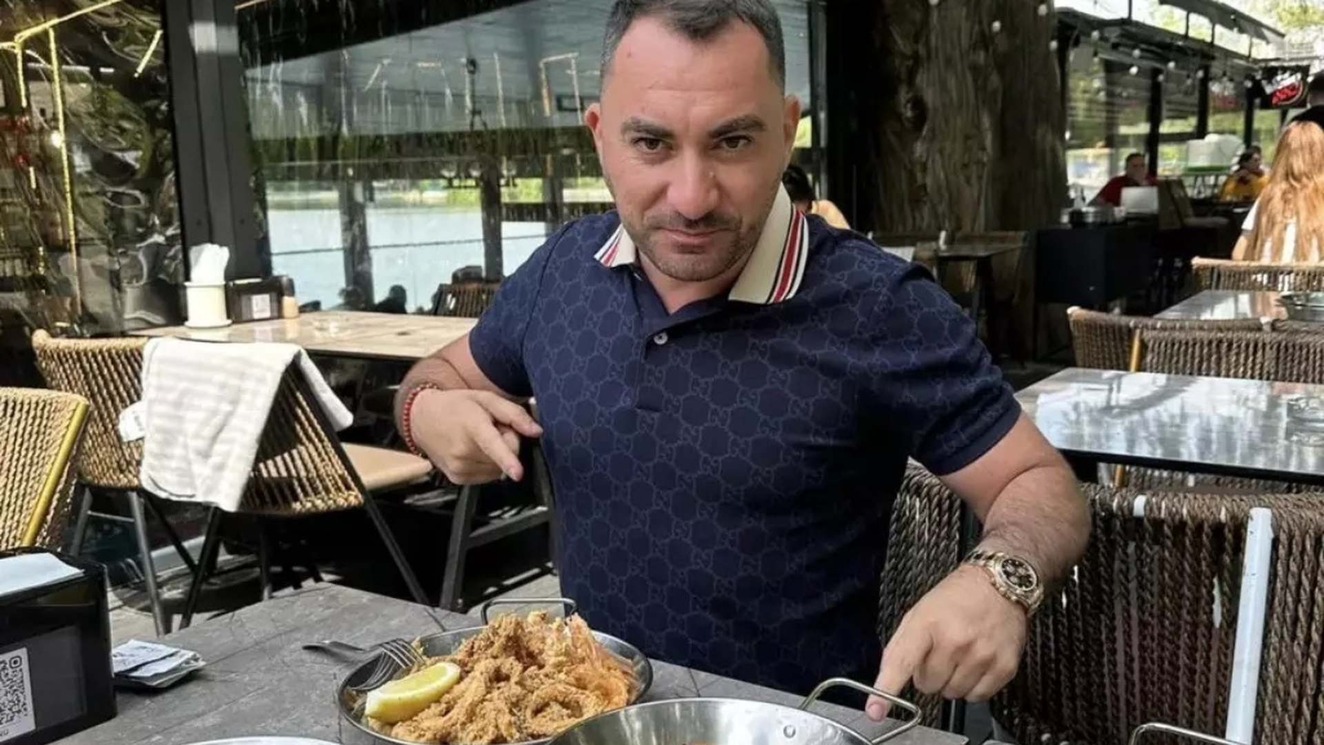 Cine sunt adevărații patroni de la Taverna Racilor. Paul Nicolau Pescobar nu deține locațiile închise de ANPC