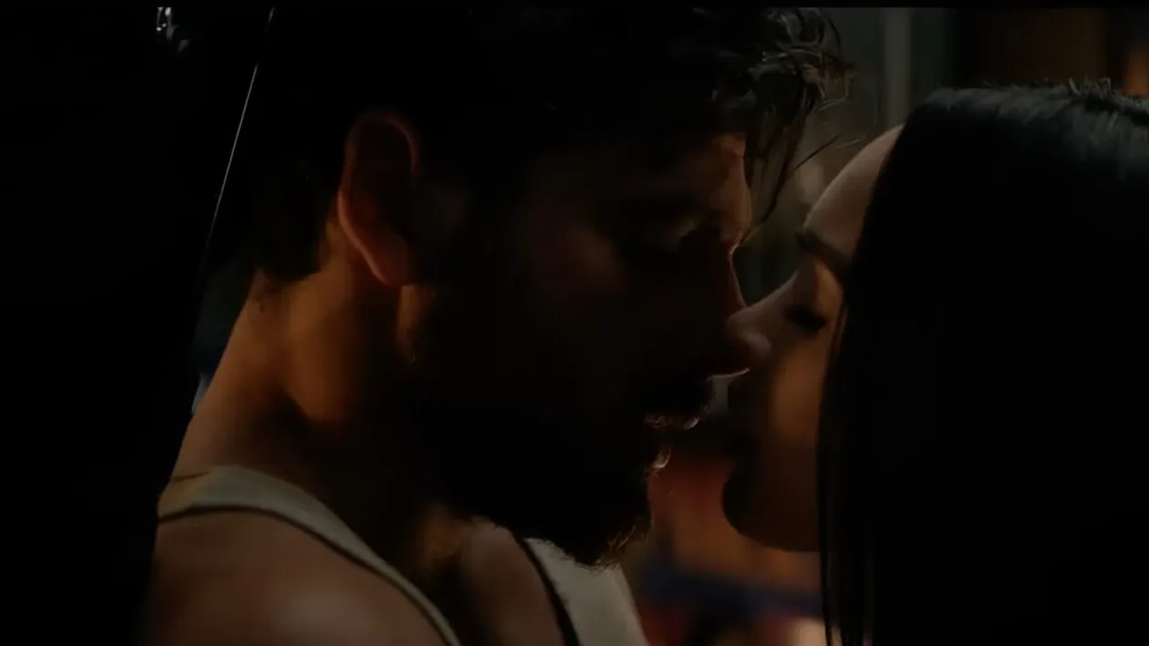 Michele Morone, sărut pasional cu Irina Shayk! Scena a avut loc în miezul zilei, iar fanii au fost în extaz