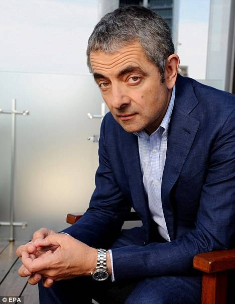 Toată lumea îl cunoaşte ca şi “Mr. Bean“, însă puţini ştiu povestea eforturilor din spatele personajului! De ce nu vorbeşte Rowan Atkinson în celebrul serial