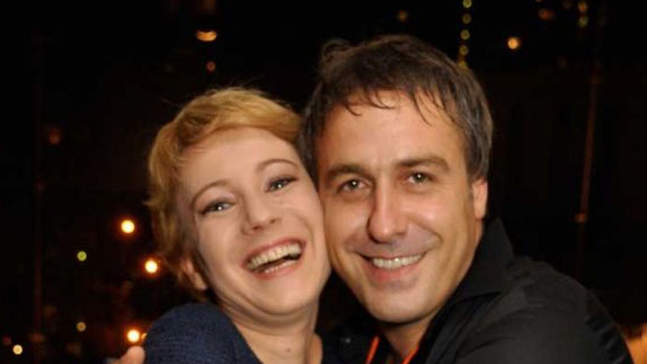 Cum arată ASPIRINA din “Las Fierbinti” în afara platoului de filmare! N-o recunoşti dacă o vezi pe stradă