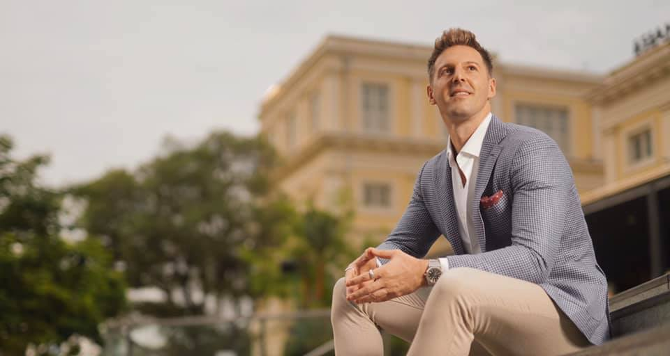 Un fost fotbalist a dezvăluit că este atras de bărbați: “Sunt frate, fiu, prieten și sunt gay! Adevărata provocare e să…”