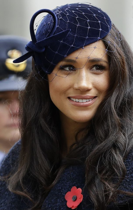 Meghan Markle aşteaptă al doilea copil!? Imaginea care a dat-o de gol