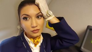 EXCLUSIV. Declarațiile unei stewardese, intrată în izolare la domiciliu în Italia! ”Am avut oportunitatea să mă întorc în țară, să-mi revăd familia, dar am preferat să rămân aici singură și să am conștiința împăcată!”