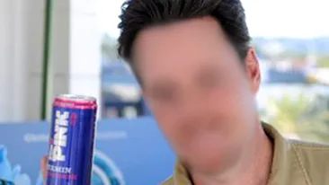 Monica, ignorata in America. Mr. Pink isi promoveaza bauturile cu actori celebri! Vezi la cine a apelat chinezul!