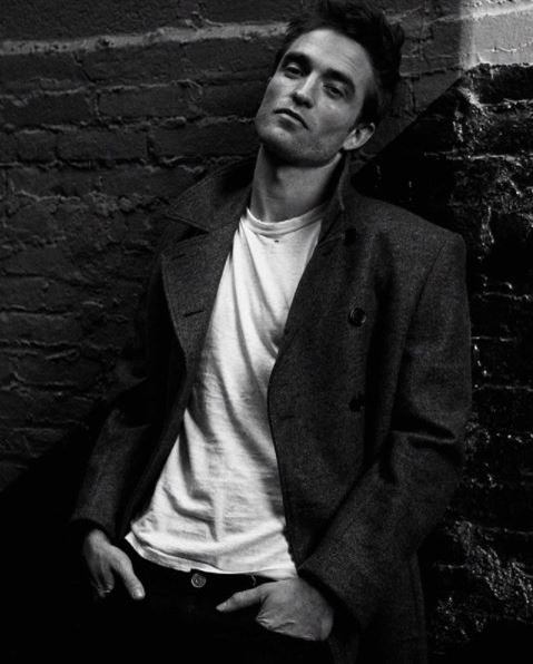 Robert Pattison, depistat pozitiv cu COVID-19. Filmările pentru pelicula The Batman, în care joacă rolul principal, au fost oprite din nou | VIDEO