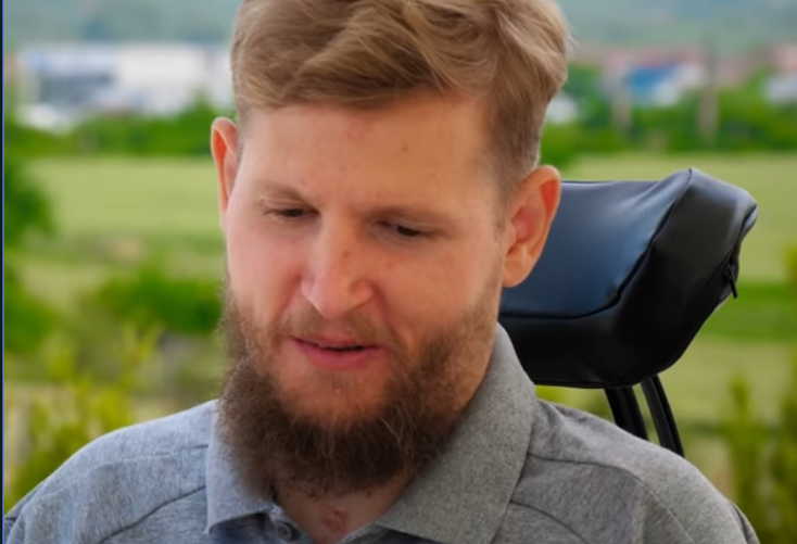 Mihai Neșu a renunțat la religia penticostală. Fostul fotbalist s-a botezat ortodox în mare secret