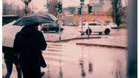 Alertă ANM! Meteorologii vin cu noi vești proaste. Cod portocaliu de averse torențiale și inundații