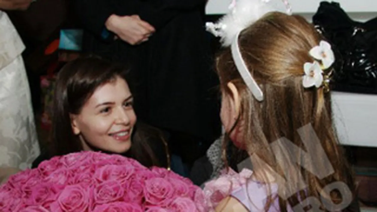 VIDEO Irinel nu a fost invitat de Moni la ziua fiicei sale! Vezi aici ce SMS i-a trimis fosta diva de la Izvorani