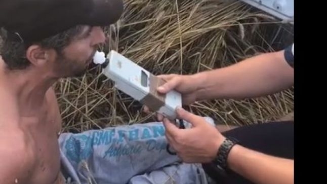 Ce scuză incredibilă a născocit un șofer beat mangă, din Olt, după ce a fost oprit de Poliție: "Sunt nepotul lui..."