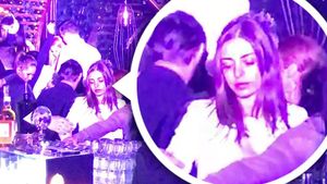 S-a descurcat mai bine decât în show-ul de la PROTV. A ”supravieţuit” cocktailurilor cu alcool o noapte întreagă!