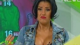 VIDEO Daniela Crudu e racita si cauta un remediu naturist ca sa se vindece mai repede! "Io de ce am racit, daca am facut vasin acum doi ani?"