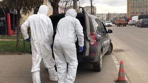 Imagini terifiante la Iași! Femeie moartă și acoperită de fecale, descoperită într-un apartament