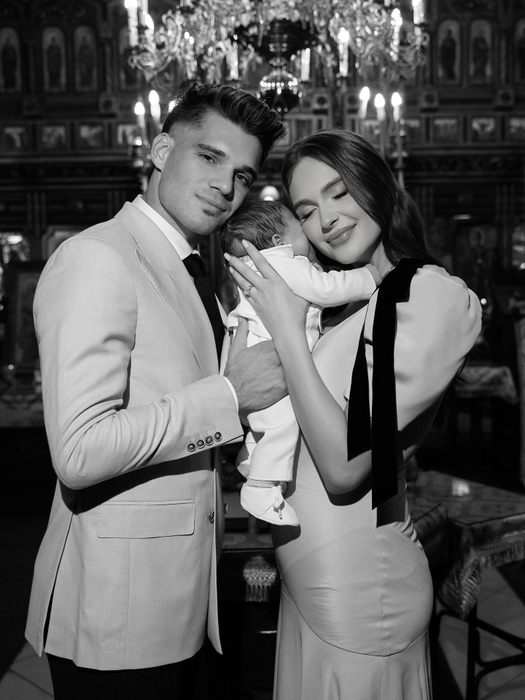 Elena și Ianis Hagi și-au botezat băiețelul/ Sursa foto: Instagram