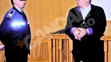 Protectorul lui Moni vrea sa fie incinerat si cenusa sa ii fie imprastiata peste Romania! Dinu Damaschin a ajuns la spital, cu o criza de bila!