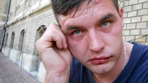 Bătut cu sălbăticie la festivalul UNTOLD. Victima, un român stabilit la Londra. Martorii susţin că era beat şi agresiv