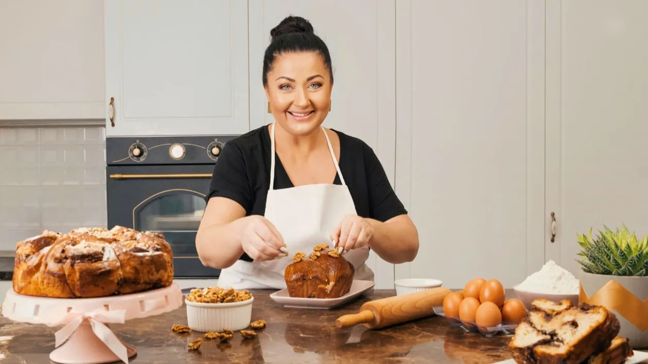 Ce preț are un cozonac vândut de Gabriela Cristea. Prezentatoarea de la Antena Stars a dat lovitura cu noua afacere